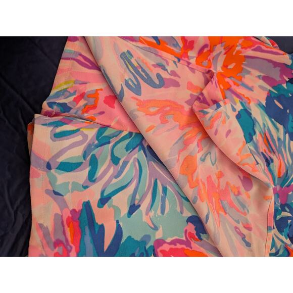 🌸 Lilly Pulitzer Donna Romper – Size 0 – EUC – Bright Floral Print 🌸 - Picture 3 of 5